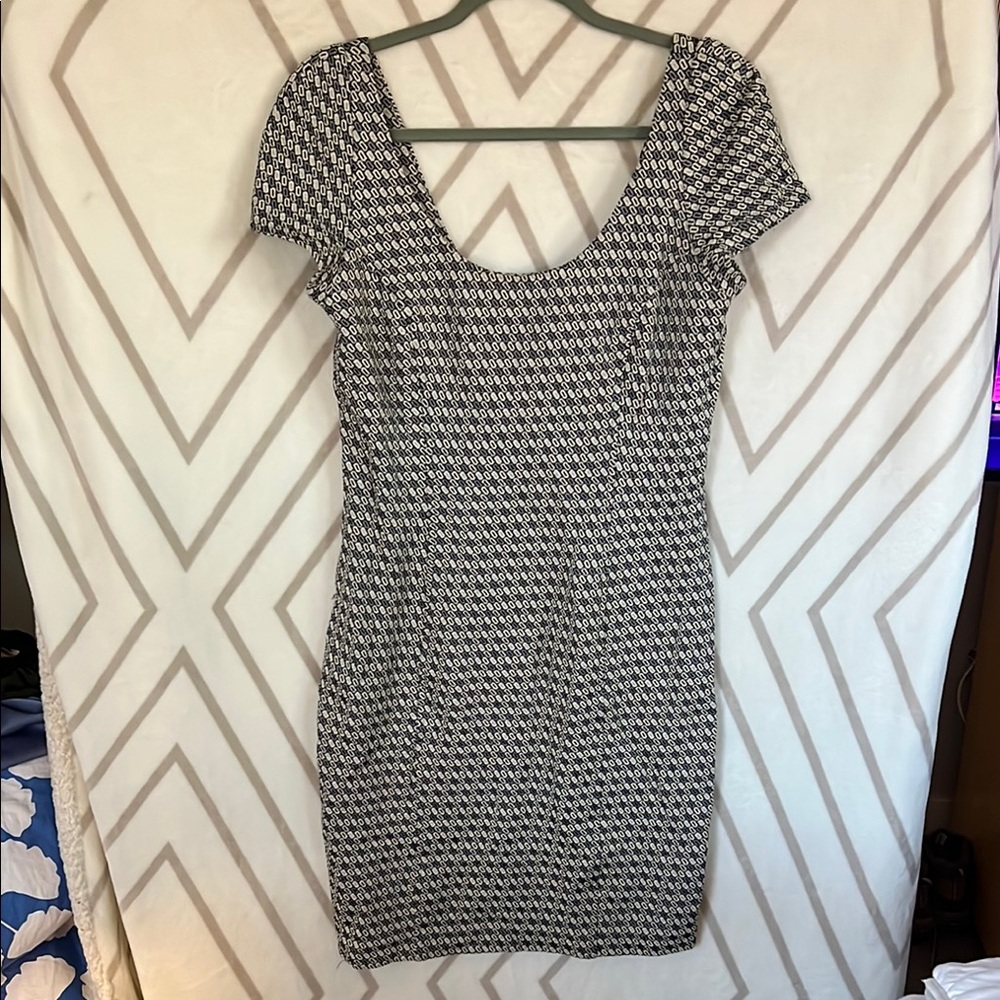 Diane Von Furstenberg Black, White, and Blue Women's Dress